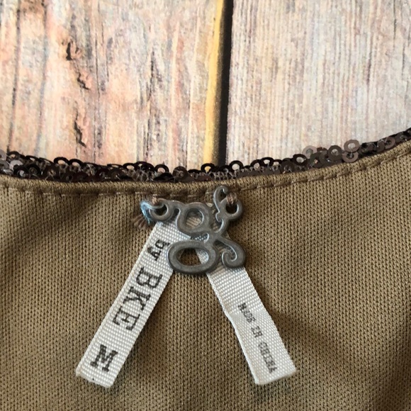 Buckle sequins tank top - Picture 4 of 8